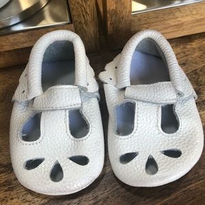 *Cute* Leather Type Cut Out Moccasins